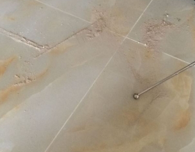 宁陵瓷砖空鼓维修公司分享粘合剂选择不当在瓷砖铺贴过程中可能导致以下问题